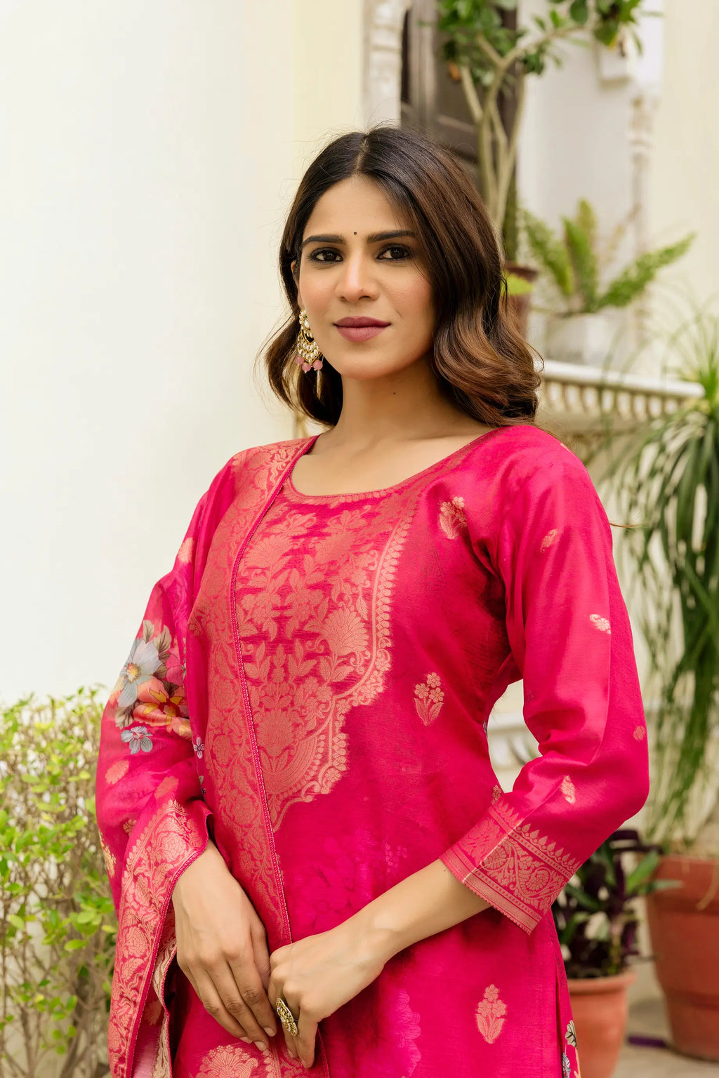 Floral Chanderi Kurti with Woven Dupatta